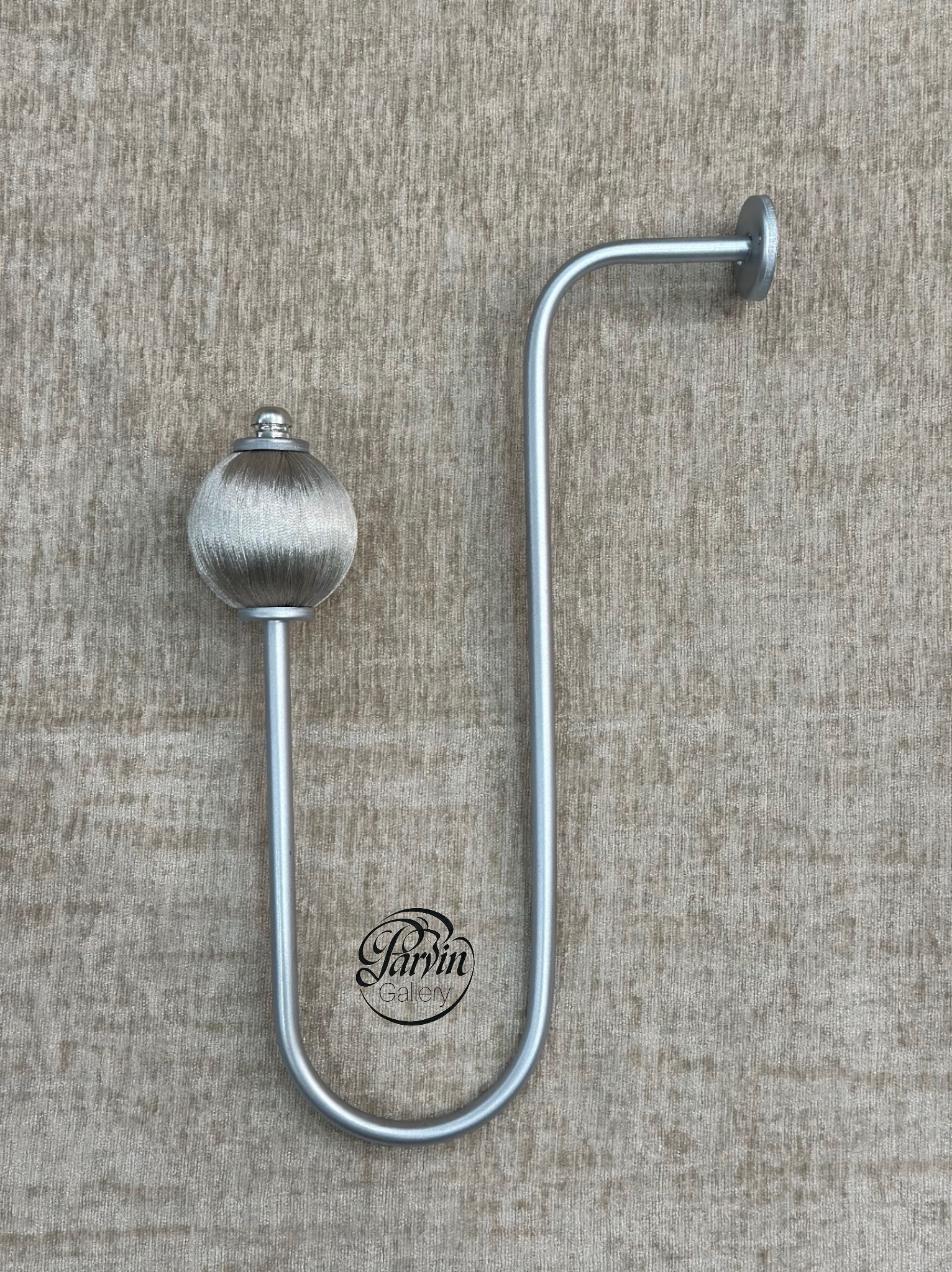 پرده جمع کن نقره ای